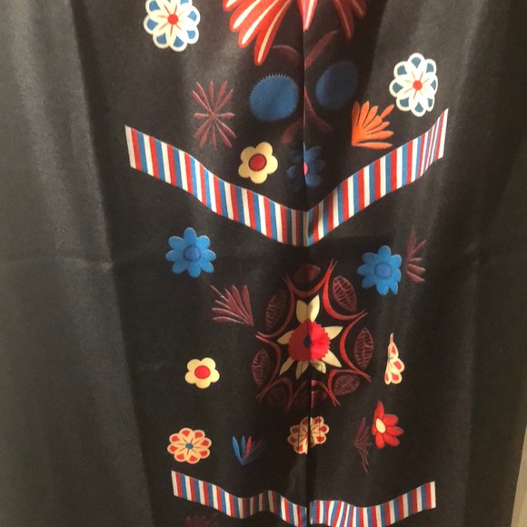 Long beach dress - Picture 3 of 4